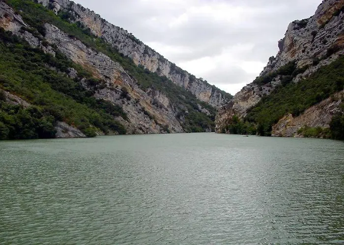 Musikarte Etxea * Эставильо